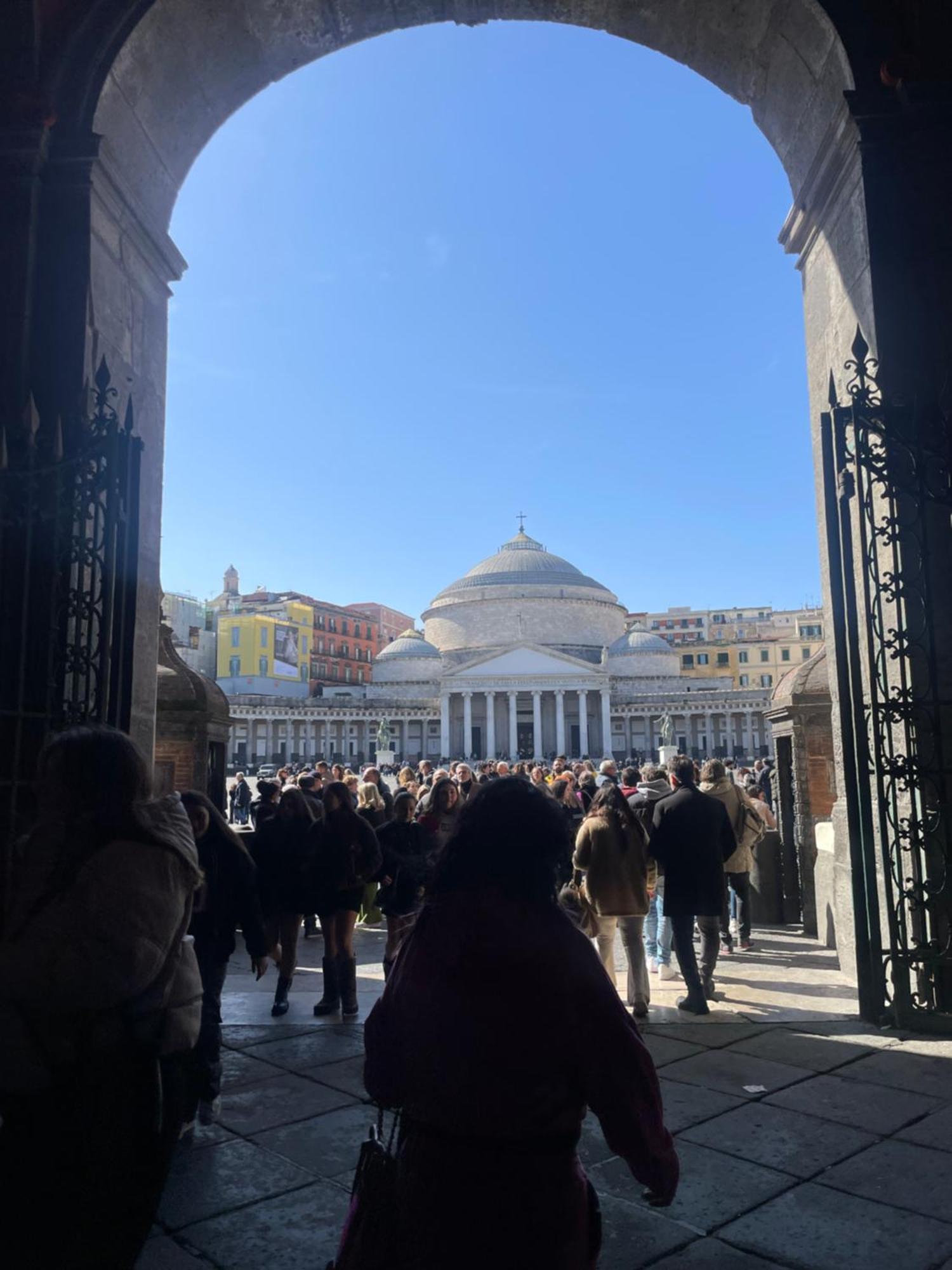Casetta Piazza Plebiscito Napoli Bagian luar foto