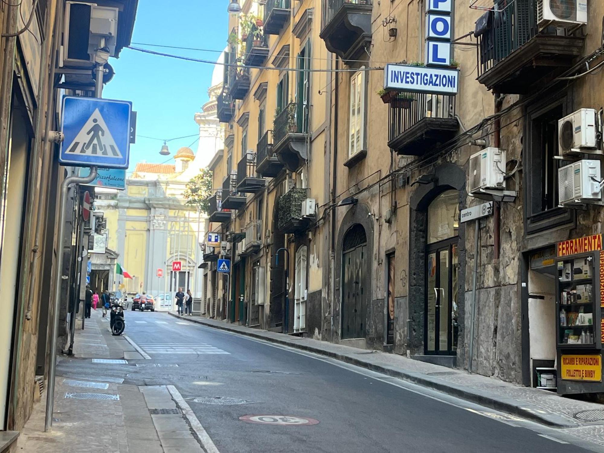 Casetta Piazza Plebiscito Napoli Bagian luar foto